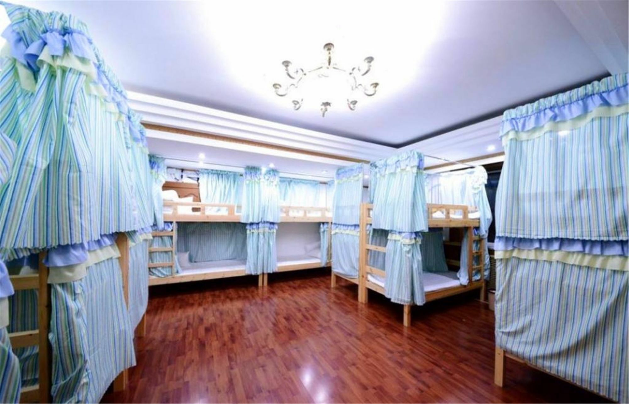 Harbin Ice And Snow Romance Hostel Екстериор снимка